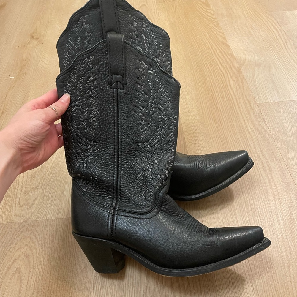 Womens black leather cowboy boots